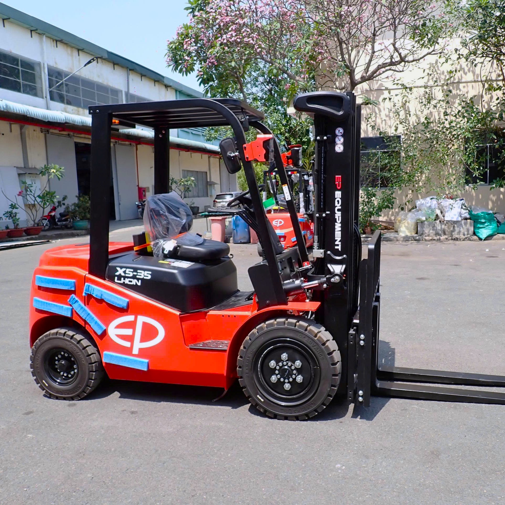 Xe Nâng Điện 3.5 Tấn EFX5-351 EP