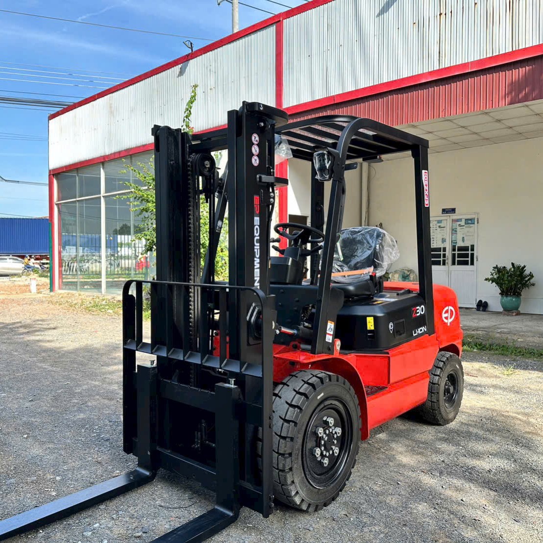 Xe nâng điện ngồi lái EP EFXZ301-H