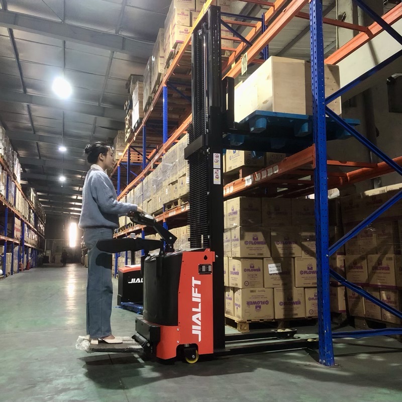 Xe nâng stacker JIALIFT CL1532E